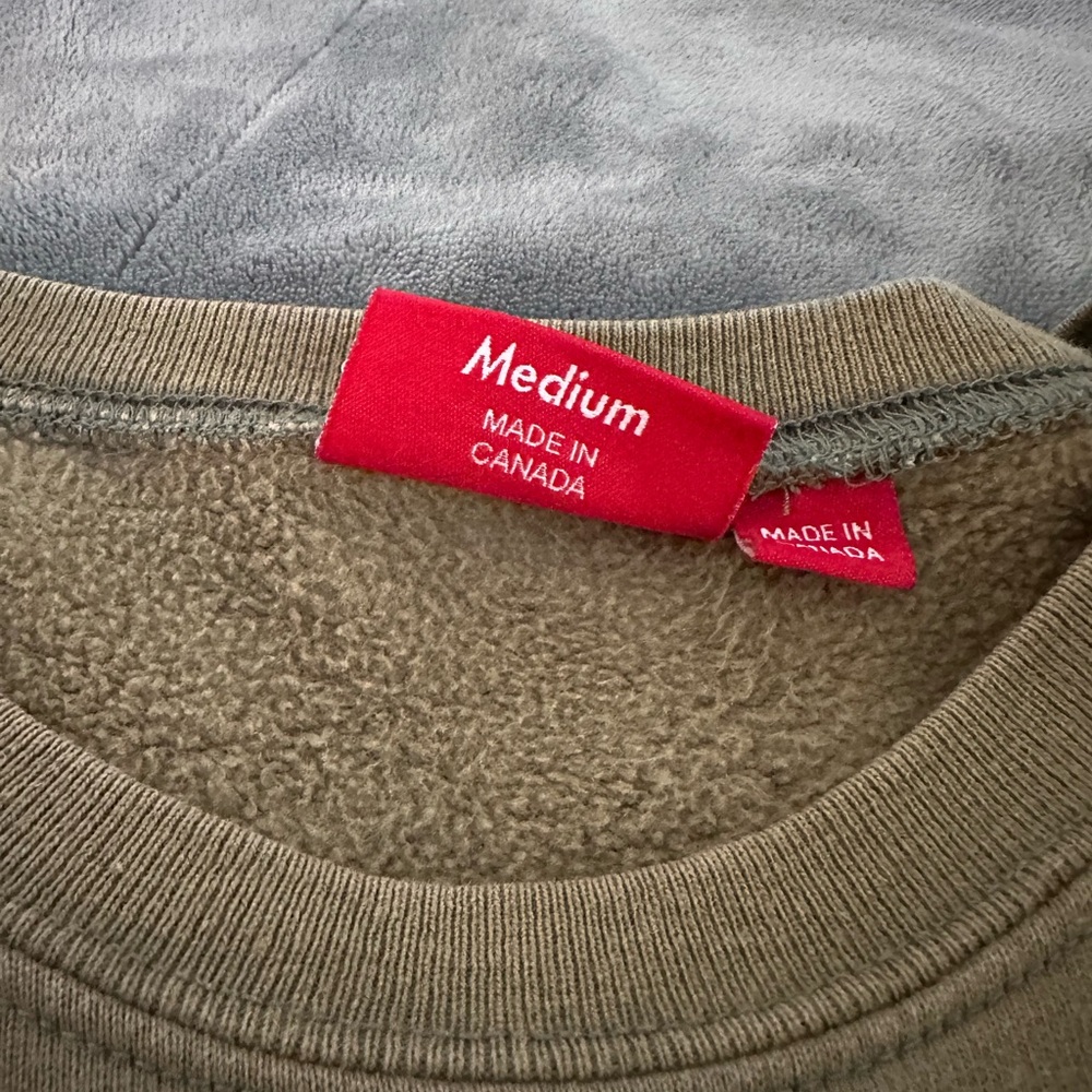 Authentic Supreme SS19 Everlast Crewneck Olive Green Size Medium - Picture 5 of 5
